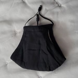 NEW JUNIOR MASK W POCKETS/NOSE WIRE/ADJUST. STRAPS